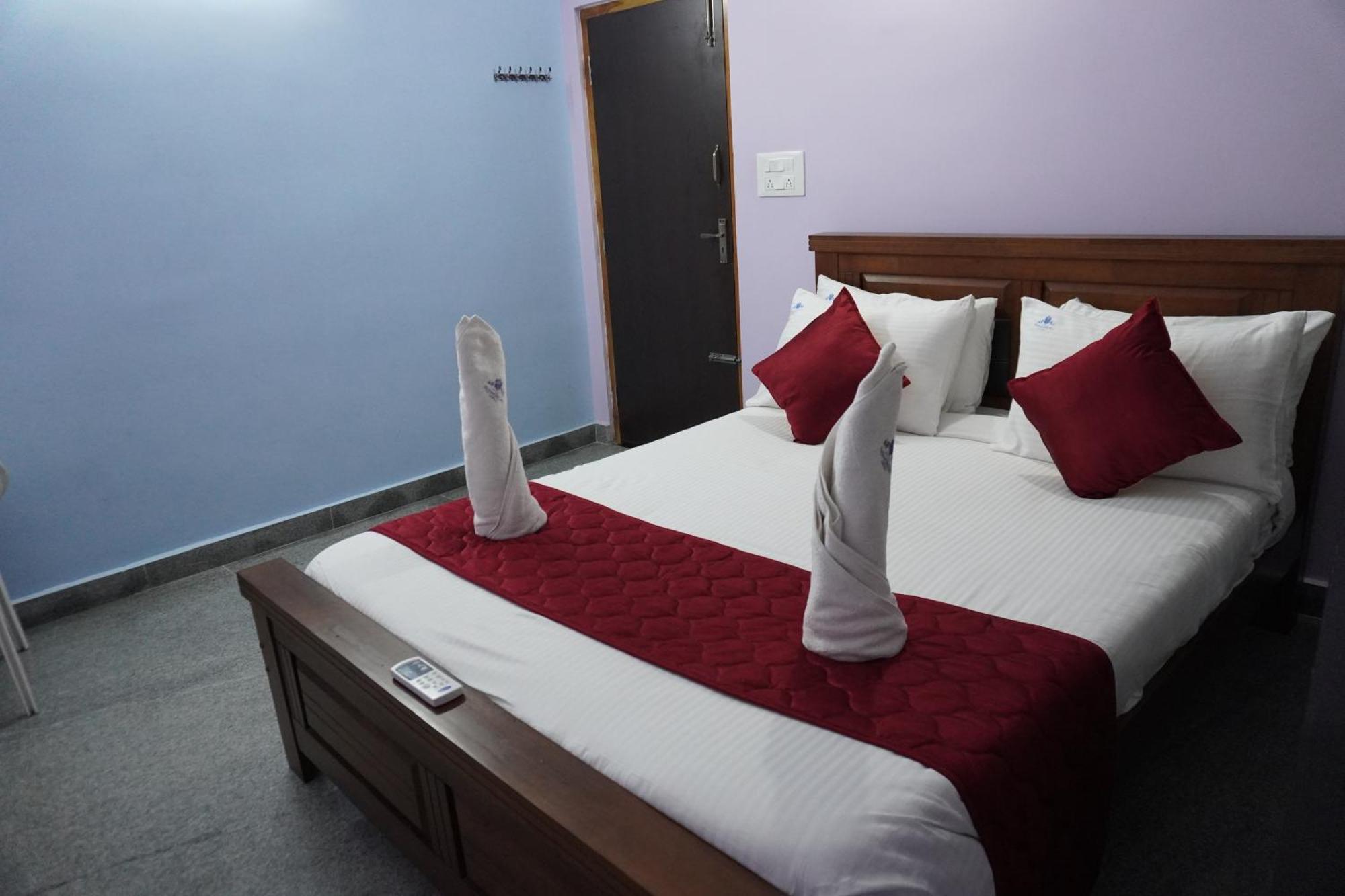 Tirumala Premium Home Stay Tirupati Exterior photo